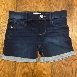 Tommy Bahama Dark Blue Jean Shorts size 8
